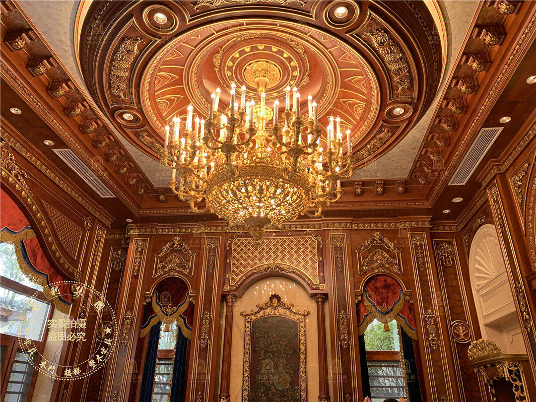 【案例赏析】浪漫宫廷法式 骨子里的王者气概(图1)